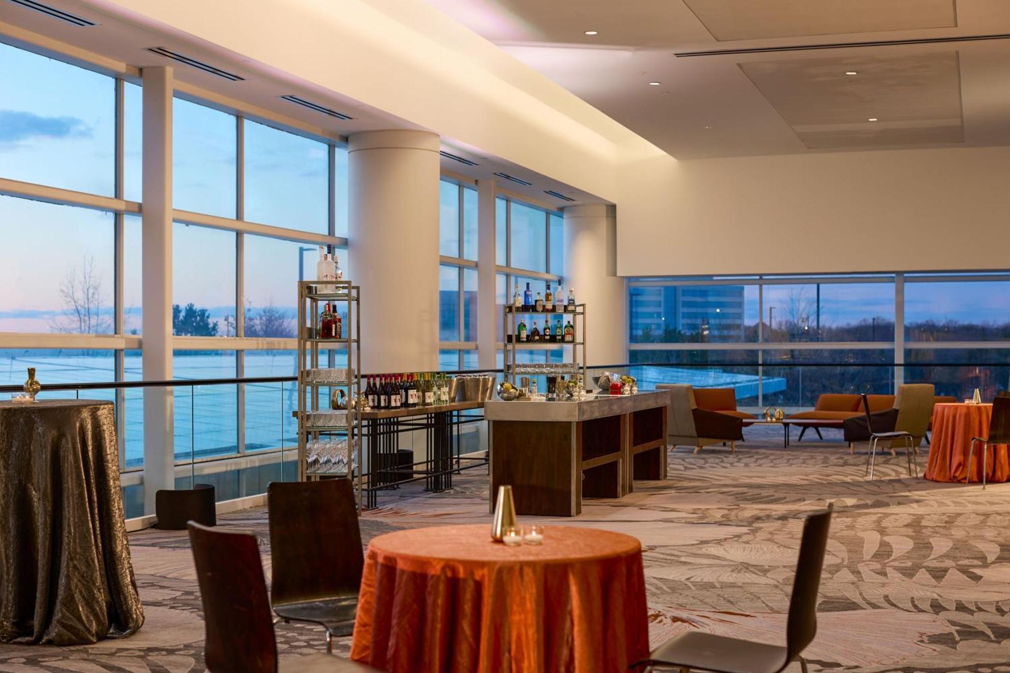 Renaissance Schaumburg Convention Center Hotel Ngoại thất bức ảnh