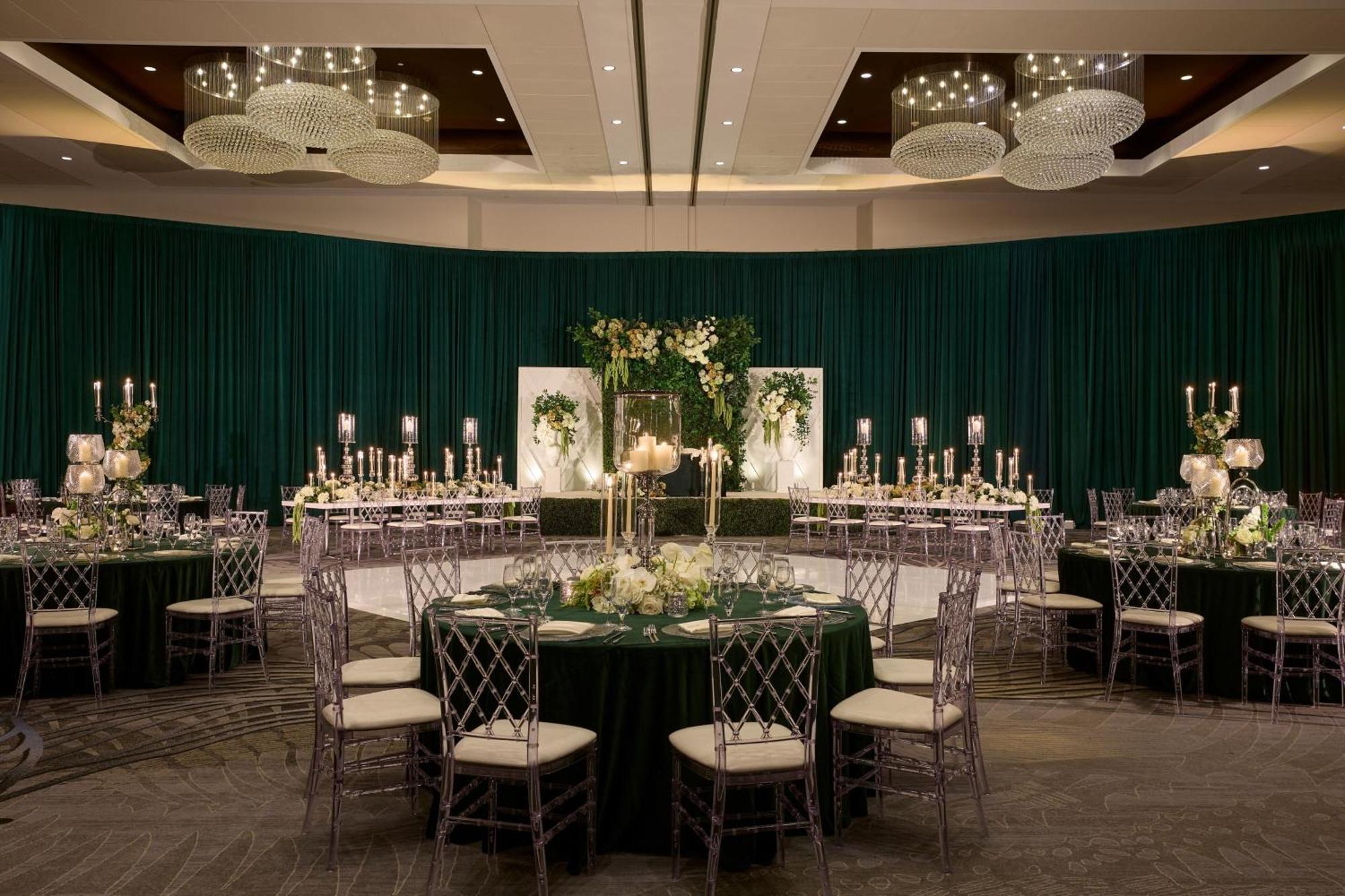 Renaissance Schaumburg Convention Center Hotel Ngoại thất bức ảnh